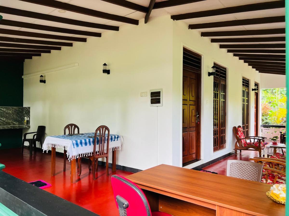 Sigiri Budget Homestay Sigiriya Eksteriør billede