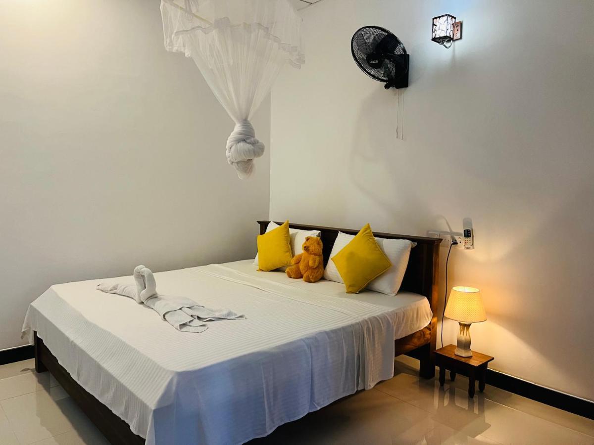 Sigiri Budget Homestay Sigiriya Eksteriør billede