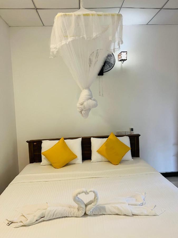 Sigiri Budget Homestay Sigiriya Eksteriør billede